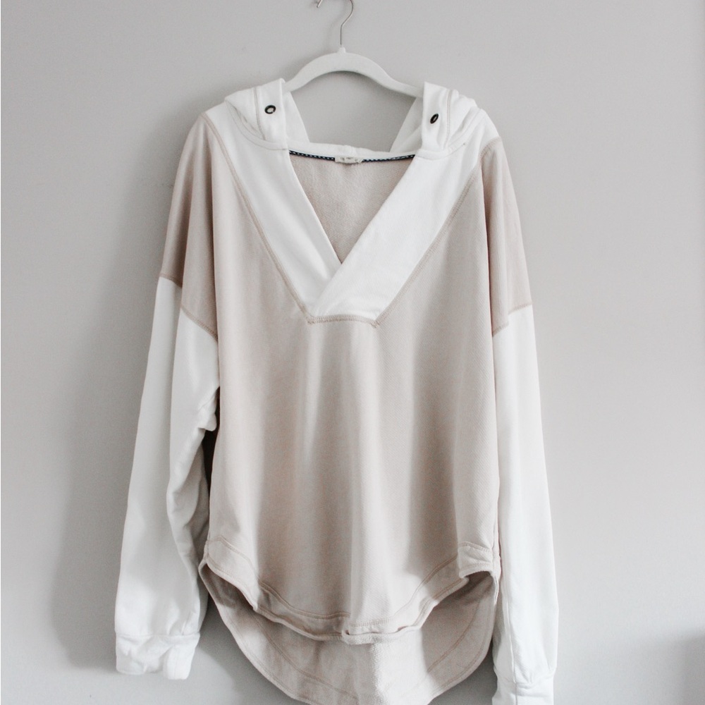 Pilcro Two-Tone Hoodie in White and Beige
